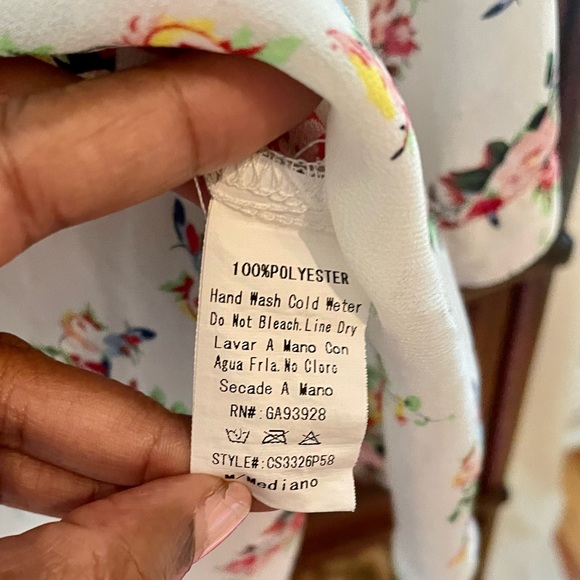 Windsor Floral Blouse 💐 - Picture 6 of 6